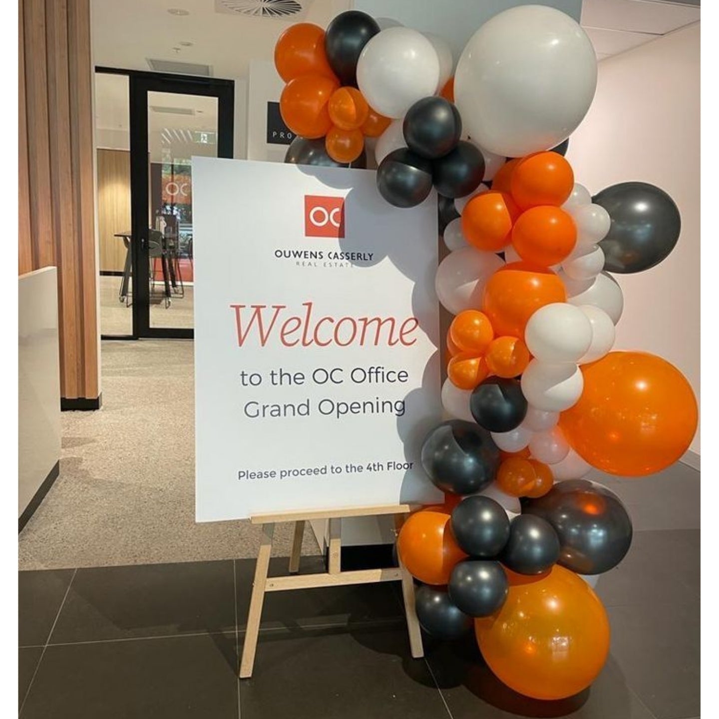Find Promotional Decorations 