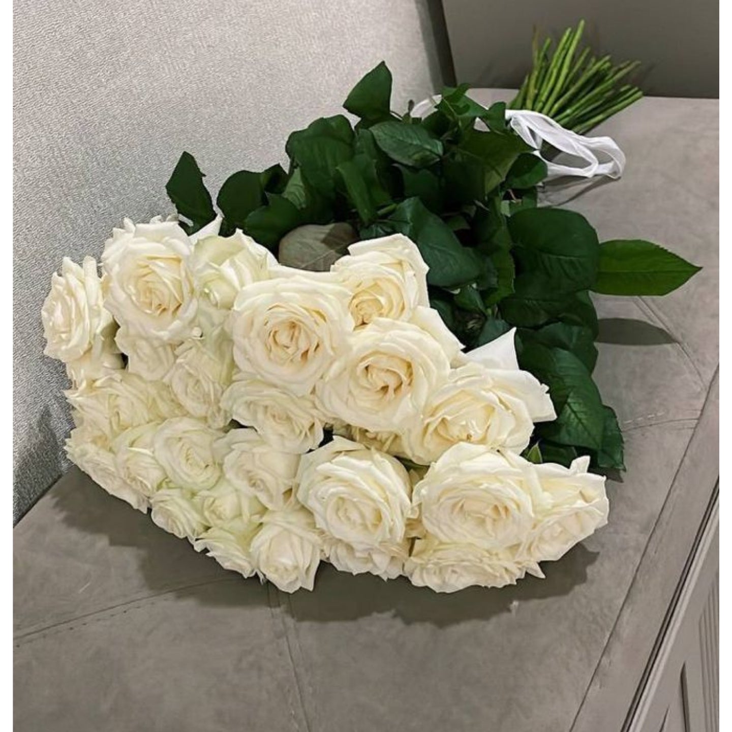 White Roses Online