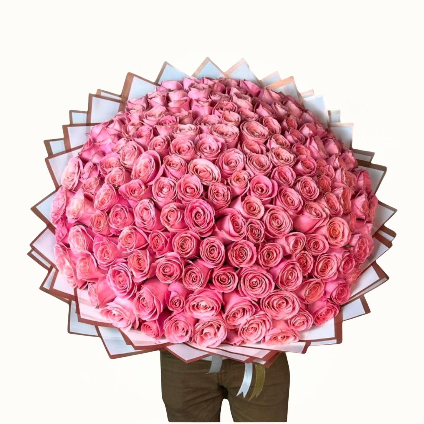 101 Pink Roses Bouquet Dubai, UAE