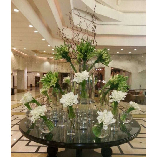 Calla lilies Flower Arrangement Dubai, UAE