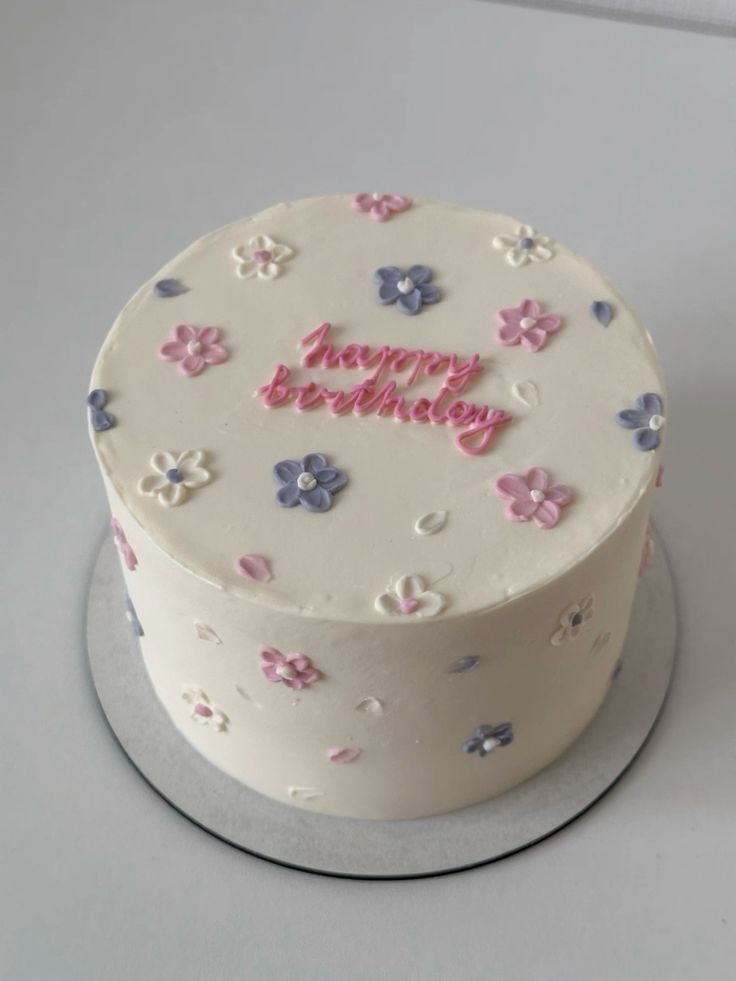 Flower Happy birthday Cake in Dubai
