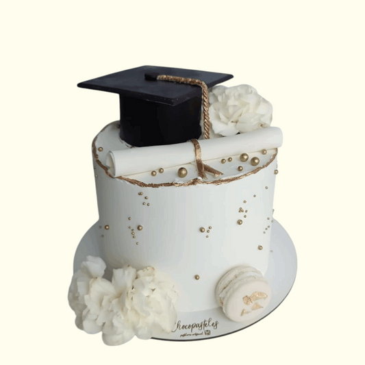 Graduation Cake in Dubai, UAE