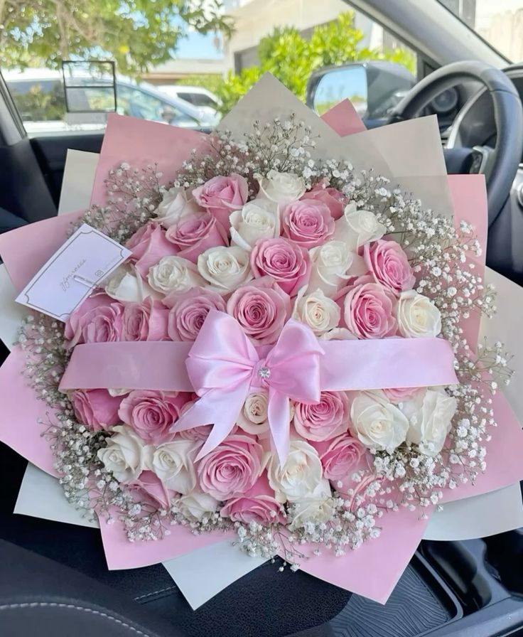 Pink and White roses bouquet with gypsophila
