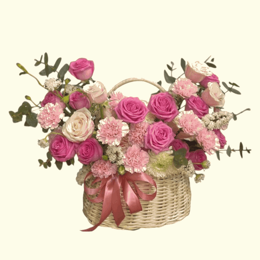 Buy Spring Love Flower Box | Seasonal Spring Flowers in Dubai | Florist Shop